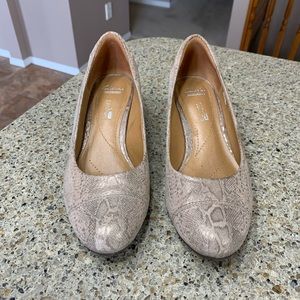 Clark’s wedge shoes